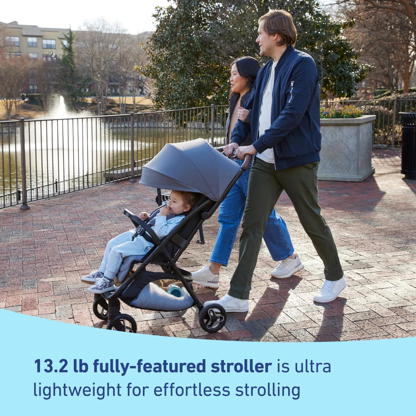 Graco Ready2Jet compact travel stroller with overhead friendly design, automatic fold, suitable for city outings, in Kingston color.