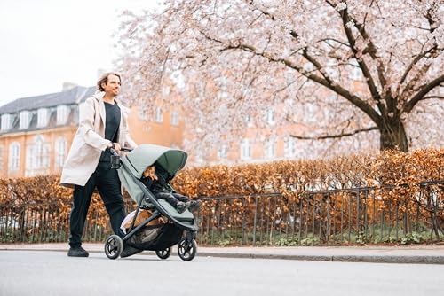 Thule Spring 2 single child stroller with ventilated canopy, adjustable handlebar, lightweight frame, and compact fold for easy transport.