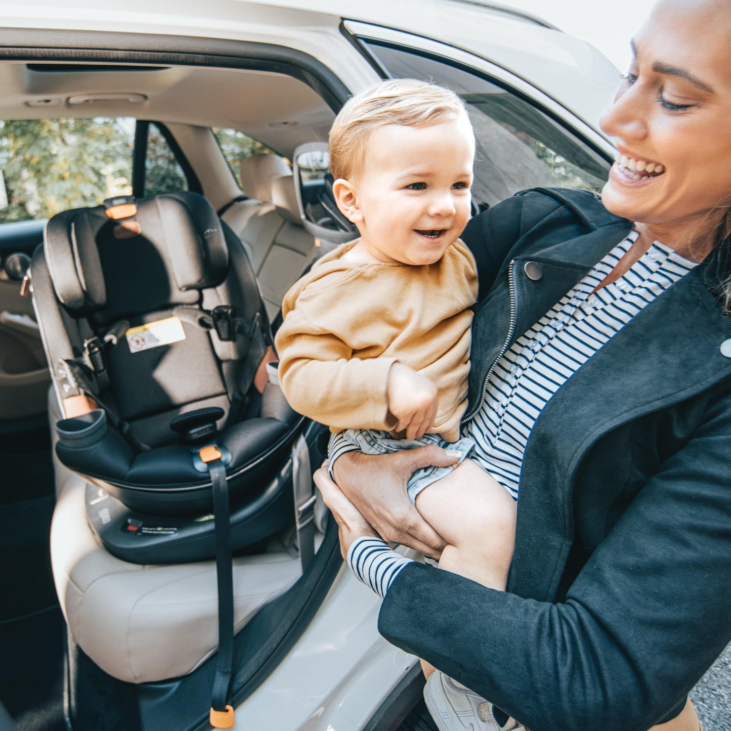 Chicco Fit360 ClearTex Rotating Convertible Car Seat With 360 Degree Rotation And Lever Lock System Obsidian Black