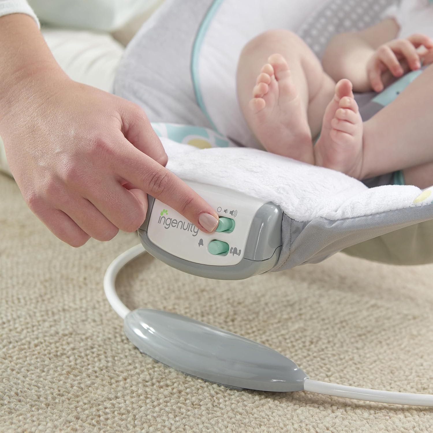 Baby Bouncer Infant Seat with Soothing Vibrations