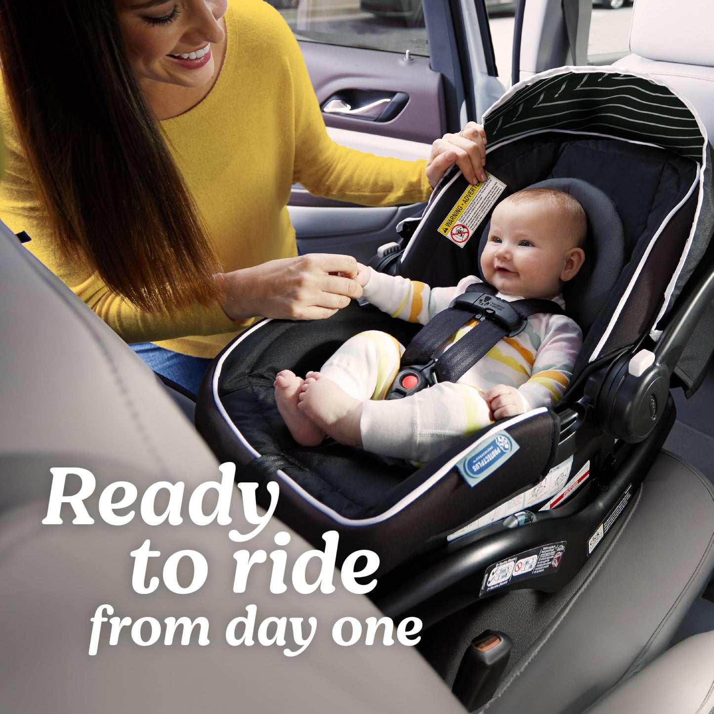 Graco SnugRide Lite LX Infant Car Seat Lightweight Rear Facing For Babies 4 To 30 Lb With Four Position Base LATCH