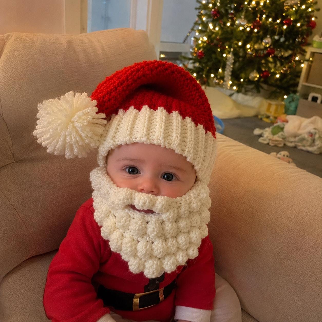 4563821507 Santa Baby Hat Beard Set Crochet Pattern PDF
